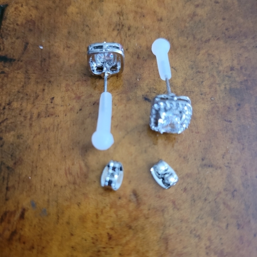 Elegant Silver Stud Crystal Halo Earrings - Picture 2 of 2
